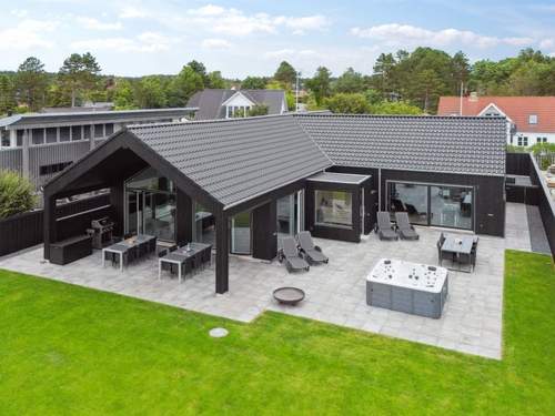 Ferienhaus Straale - 50m from the sea