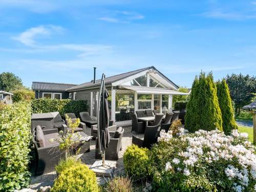 Ferienhaus Stina - 600m from the sea