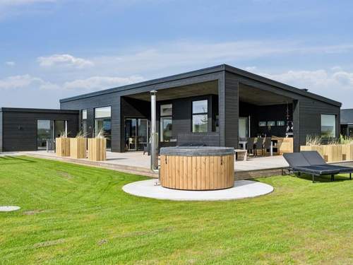 Ferienhaus Lyder - 400m from the sea