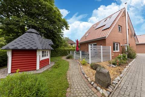 Ferienhaus Sternchen - Insel Rügen - Ferienunterkunft in Wiek auf Rügen (6 Personen)