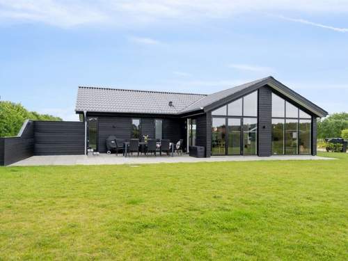 Ferienhaus Danika - 650m from the sea