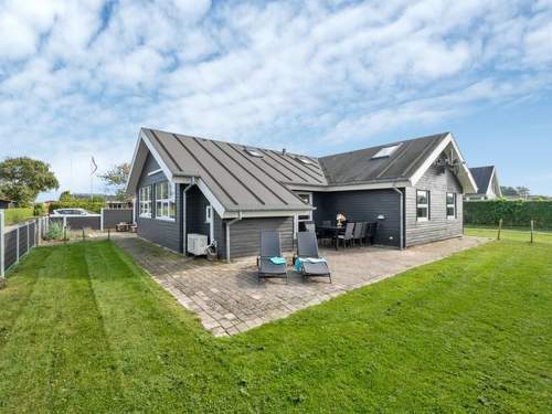 Ferienhaus Thorwith - 150m from the sea