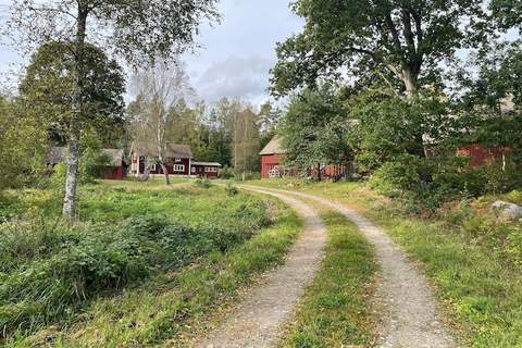Ferienunterkunft in Asarum (6 Personen)