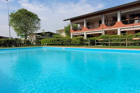 Ferienunterkunft in Desenzano del Garda (4 Personen)