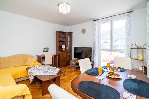 Apartment Klaudia - Two Bedroom Apartment with Balcony - Ferienunterkunft in Dubrovnik (5 Personen)