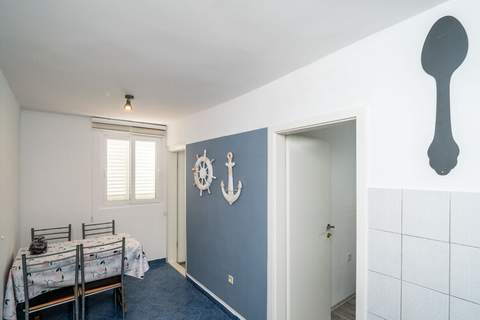 Apartment & Rooms Alan - Double Room with Shared Bathroom 2 - Ferienunterkunft in Dubrovnik (2 Personen)