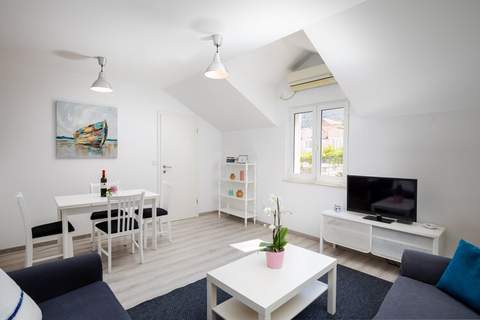Apartments Katarina - Two-Bedroom Apartment (4 Adults) - Između Ribnjaka Street no.1 - #2 - Ferienunterkunft in Dubrovnik (4 Personen)