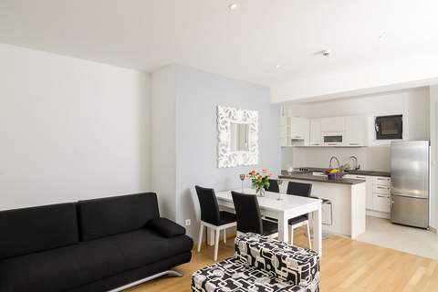 Apartment Atlant - One Bedroom Apartment with Balcony and Side Sea View - Ferienunterkunft in Dubrovnik (4 Personen)