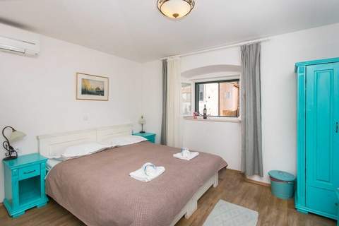 Guest House Lumin - Twin Room with City View (Third Floor) (BR3) - Ferienunterkunft in Dubrovnik (2 Personen)