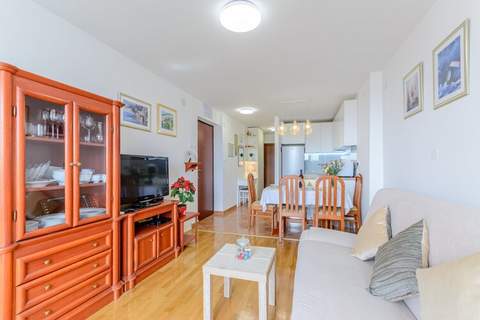 Apartment City Walk (ST) - Comfort One Bedroom Apartment with Balcony and City View (A2) - Ferienunterkunft in Split (2 Personen)
