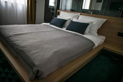 Rooms Lejletul (ST) - Family Double Room with Square View (Miradž) - Ferienunterkunft in Split (3 Personen)