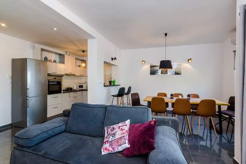 Apartments Villa Bell Memories- Two Bedroom Apartment with Balcony and Sea View (A3) - Ferienunterkunft in Cavtat (5 Personen)