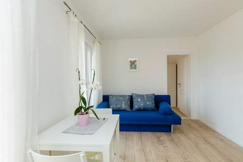 Color Apartments - Standard One-Bedroom Apartment with Terrace and Partial Sea View (Red) - Ferienunterkunft in Mlini (4 Personen)