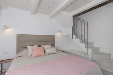 Dubrovnik Sweet House - Superior Double Room with Old Town Roofs View (SOBA 2) - Ferienunterkunft in Dubrovnik (2 Personen)