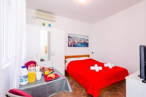 Miracle Apartments - Studio Apartment with Terrace and City View - Ferienunterkunft in Dubrovnik (2 Personen)