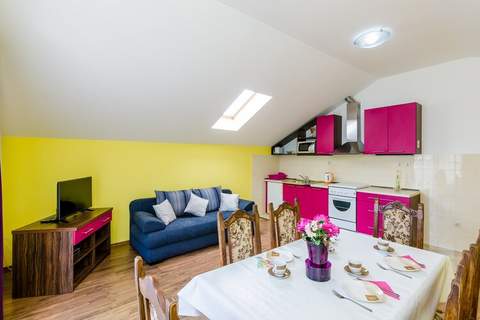 Apartments Mali Paradiso - Two Bedroom Apartment with Balcony and Pool View (A4) - Ferienunterkunft in Mlini (4 Personen)