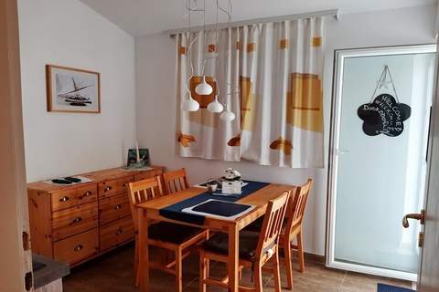 Apartments Trstenica-One Bedroom Apartment with Balcony and Sea View ( G ) - Ferienunterkunft in Orebić (2 Personen)