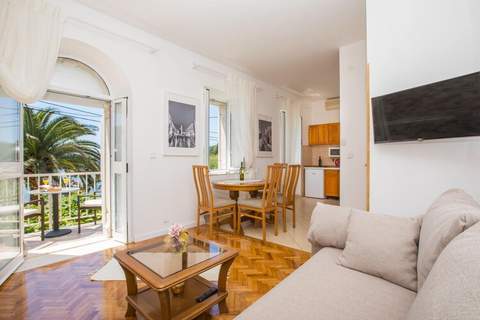 Apartments Vidak - One Bedroom Apartment with Balcony and Sea View - (A4) - Ferienunterkunft in Molunat (4 Personen)