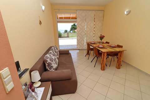 Apartments Villa Michele-One Bedroom Apartment with Terrace ( Smokva ) - Ferienunterkunft in Orebić (3 Personen)