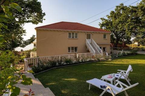 Apartments Belenum - Double Room with Balcony and Sea View (no.2) - Ferienunterkunft in Mlini (2 Personen)