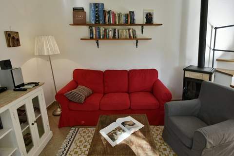 Villa Dol-Three Bedroom Villa with Pool - Ferienunterkunft in Postira (6 Personen)