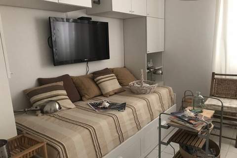 Apartment Oleander - One Bedroom Apartment with Terrace - Ferienunterkunft in Novalja (4 Personen)
