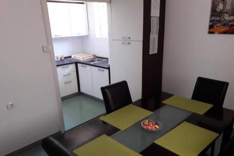 Apartments Amalia - Two Bedroom Apartment (Amalia 1) - Ferienunterkunft in Zadar (4 Personen)