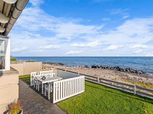 Ferienhaus Diderik - 5m from the sea