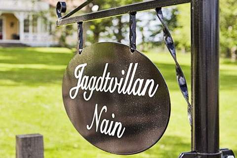 54561 NAIN - Ferienunterkunft in Hjortkvarn (15 Personen)
