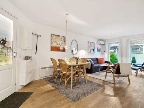 Ferienwohnung, Appartement Franca - 75m from the sea