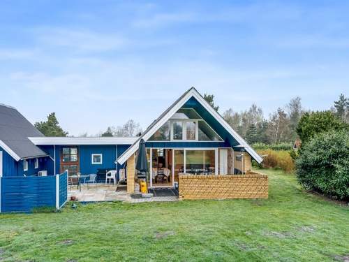 Ferienhaus Fredger - 450m from the sea