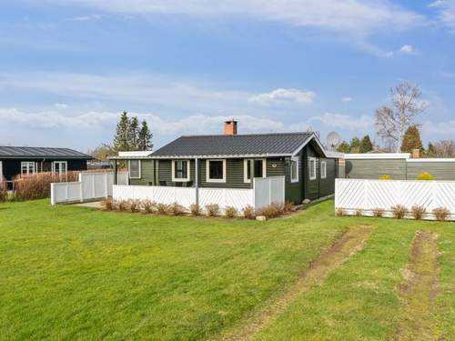 Ferienhaus Bjarni - 175m from the sea