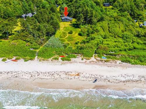 Ferienhaus Sighwith - 30m from the sea