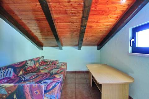Stone House Oreb's Cottage - Two Bedroom Stone House with Terrace and Garden View - Ferienunterkunft in Vela Luka (3 Personen)