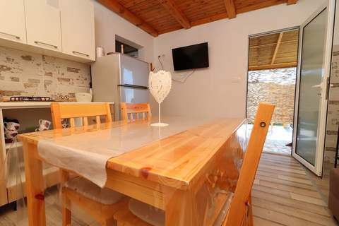 Greenside Cottage Lumi-Two Bedroom Holiday Home with Terrace and Sea view - Ferienunterkunft in Vela Luka (4 Personen)