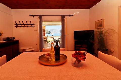 Holiday Home Neda-Three Bedroom Holiday Home with Terrace and Sea View - Ferienunterkunft in Vela Luka (6 Personen)