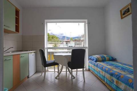 Apartments Pezo - One Bedroom Apartment (Mira 3) - Ferienunterkunft in Baska Voda (2 Personen)