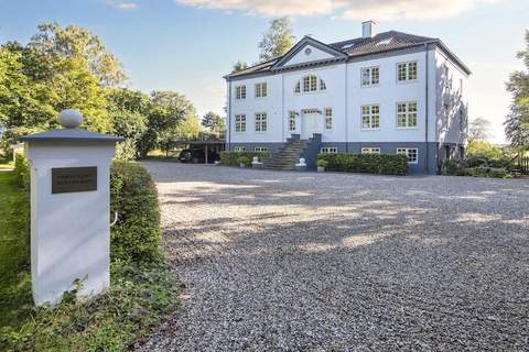 Ferienunterkunft in Ørsted (11 Personen)