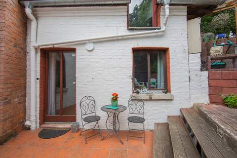 Maisonette im Taunus mit mediterrane Terrasse - Ferienunterkunft in Bad Camberg (2 Personen)
