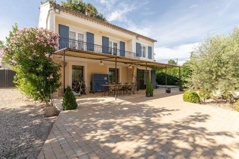 Villa Carpentras - Ferienunterkunft in Carpentras (8 Personen)