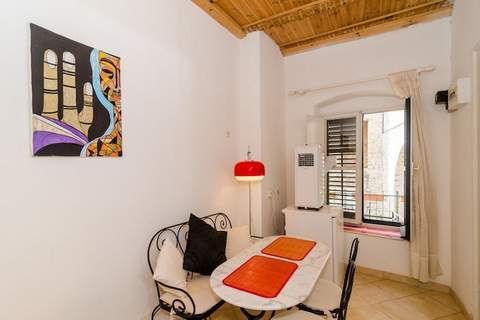 Apartment & Room Dubrovnik Sweet Home - Double Room with Shared Terrace and City View - Ferienunterkunft in Dubrovnik (2 Personen)