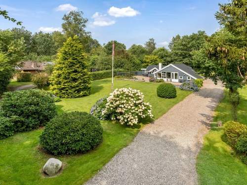 Ferienhaus Lenya - 33km from the sea