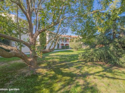 Ferienwohnung Les Canoubiers III