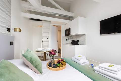 DP-243-CHARLES-17 - Ferienunterkunft in Paris (4 Personen)