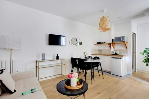 CD-43-MONTCALM-C - Ferienunterkunft in Paris (2 Personen)