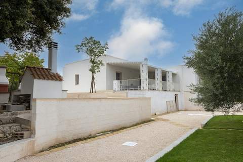 Villa dei Monti in Cisternino - Ferienunterkunft in Cisternino (8 Personen)