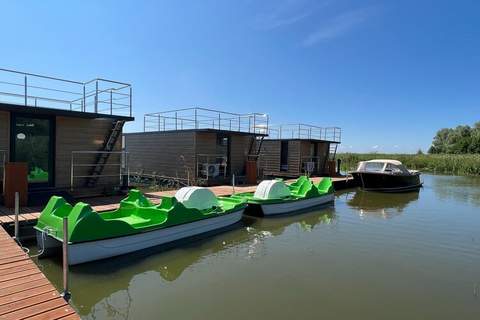 Domek na wodzie dla 4 osób jedna sypialnia - Ferienunterkunft in Łazy (4 Personen)