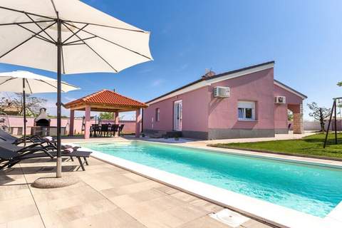 Ferienunterkunft in Rakalj (6 Personen)