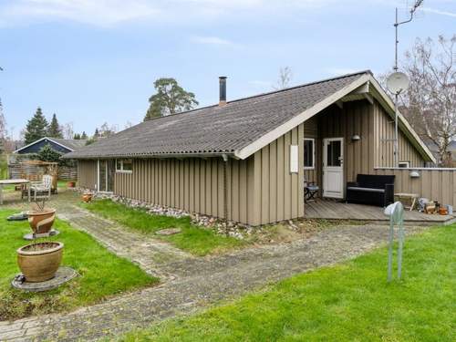 Ferienhaus Arent - 1.1km from the sea