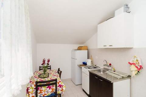 Apartments Sutvid- Comfort One Bedroom Apartment with Loggia and Sea View - Ferienunterkunft in Drace (3 Personen)